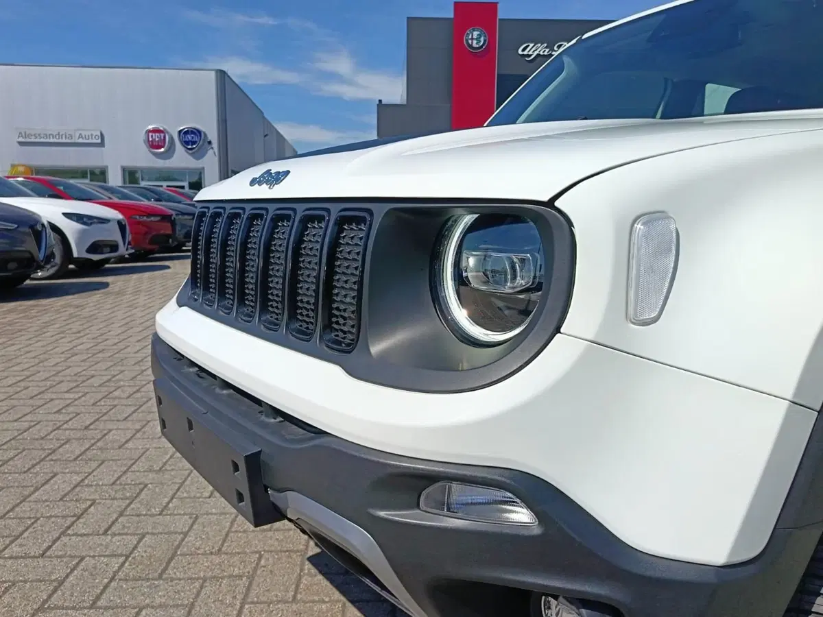 Jeep Renegade usata a Alessandria (9)
