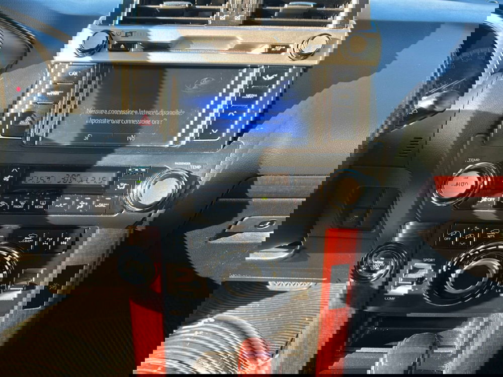 Toyota Land Cruiser usata a Piacenza (14)