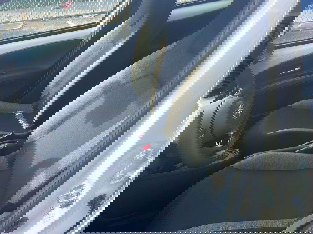 Toyota Aygo X nuova a Piacenza (13)
