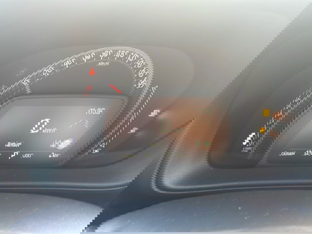 Toyota Aygo X nuova a Piacenza (14)