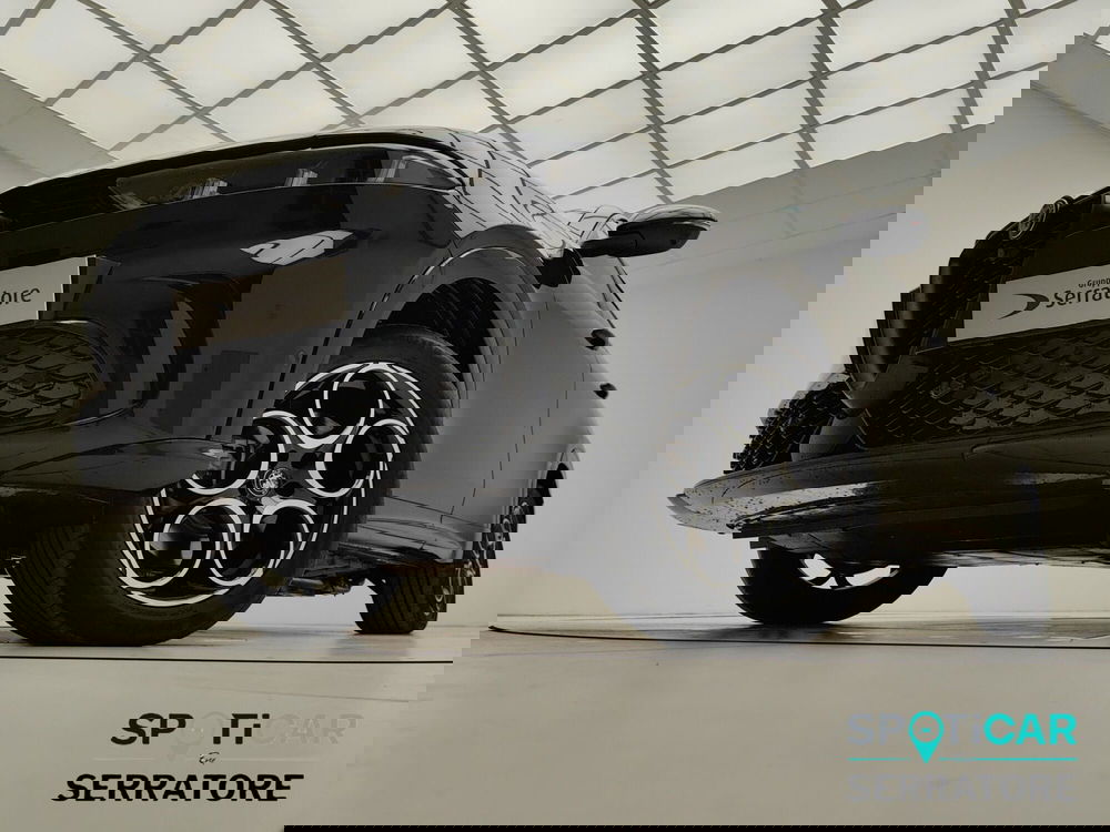 Alfa Romeo Tonale nuova a Como (14)