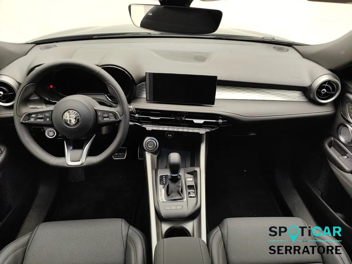 Alfa Romeo Tonale nuova a Como (7)