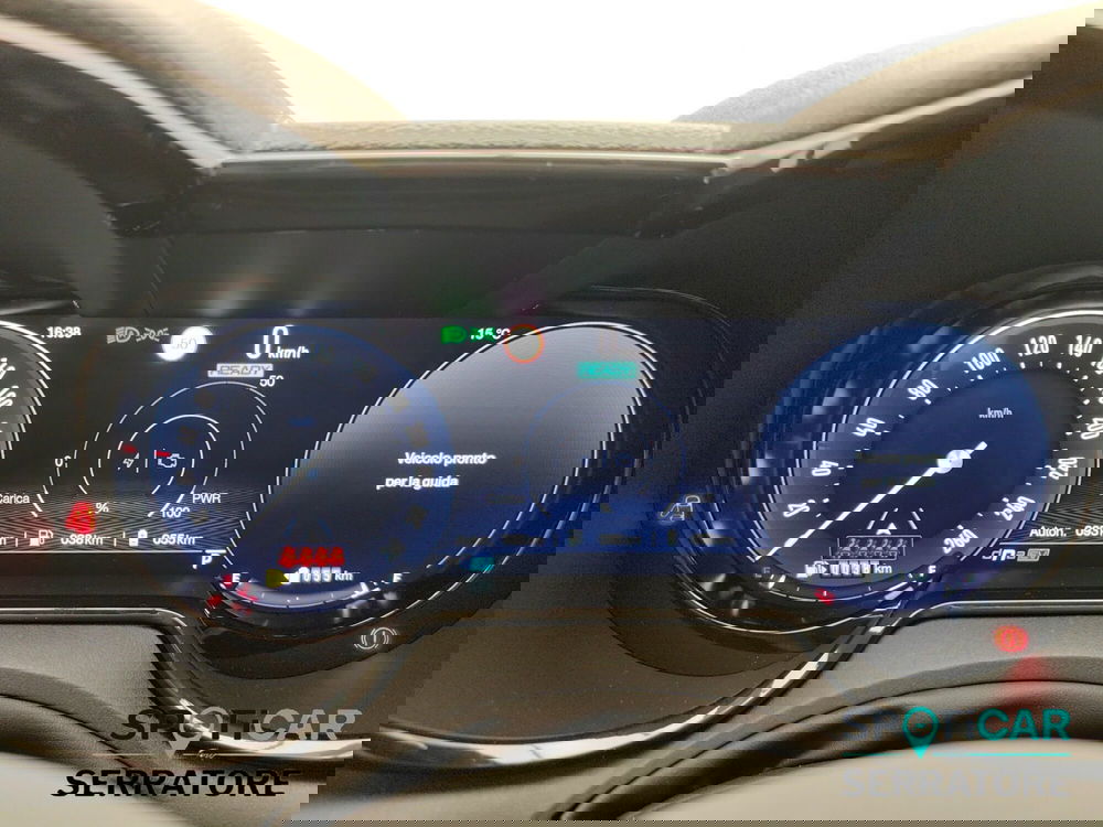 Alfa Romeo Tonale nuova a Como (8)