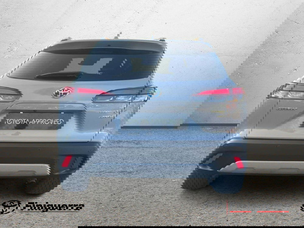 Toyota Corolla Cross Hybrid usata a Lecco (3)