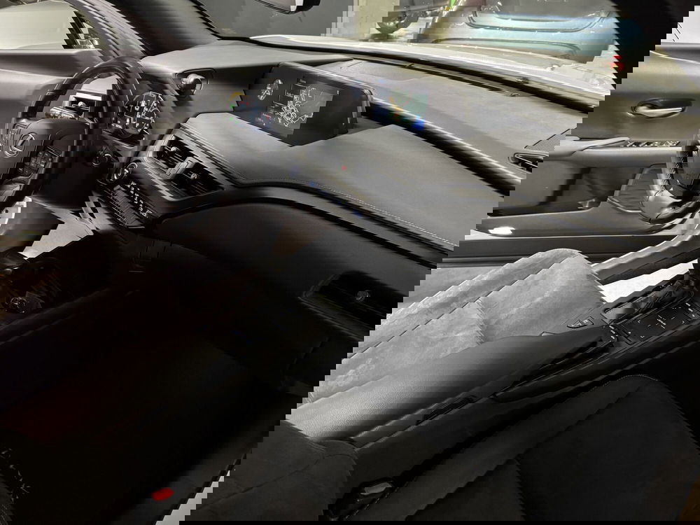 Lexus UX usata a Como (5)