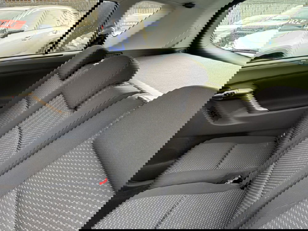 Toyota Verso usata a Como (7)