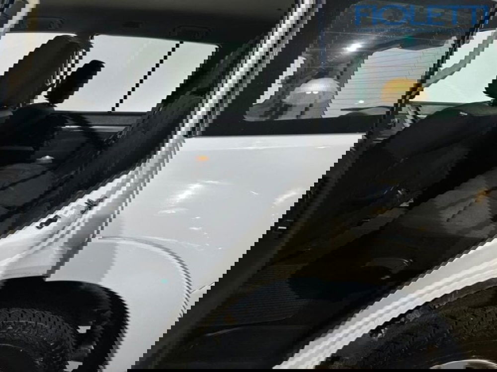 Mitsubishi Pajero usata a Brescia (13)