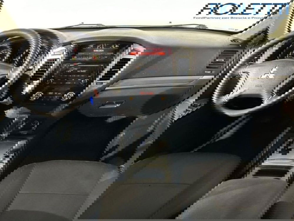 Mitsubishi Pajero usata a Brescia (6)