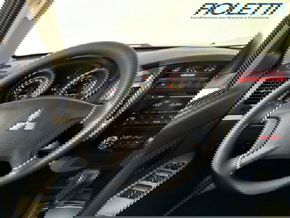 Mitsubishi Pajero usata a Brescia (7)