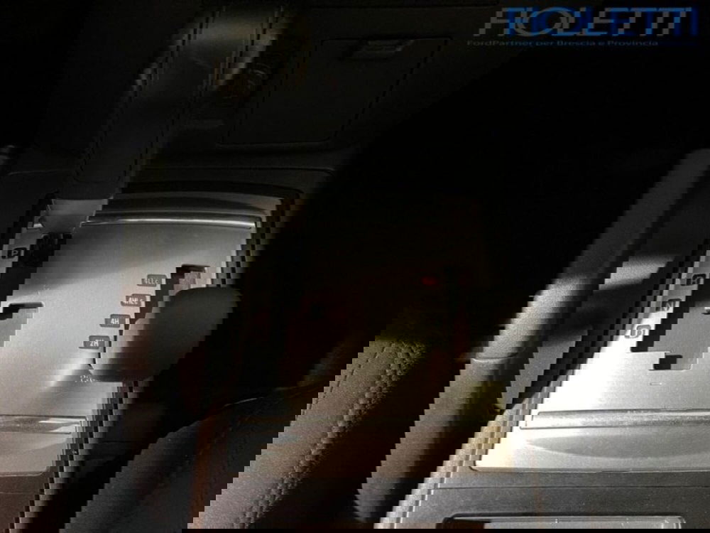 Mitsubishi Pajero usata a Brescia (14)