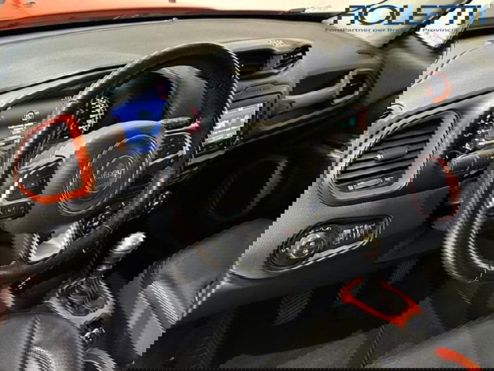 Jeep Renegade usata a Brescia (13)