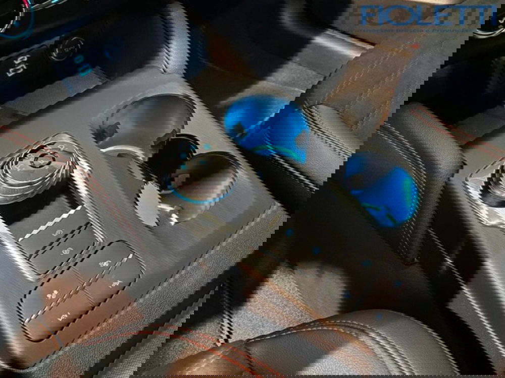 Ford Kuga nuova a Brescia (7)