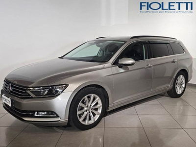 Volkswagen Passat Variant 1.6 TDI DSG Comfortline BlueMotion Tech. del 2017 usata a Concesio