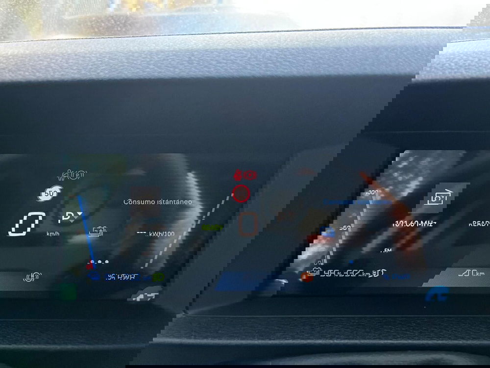 Peugeot e-Expert Furgone nuova a Milano (18)