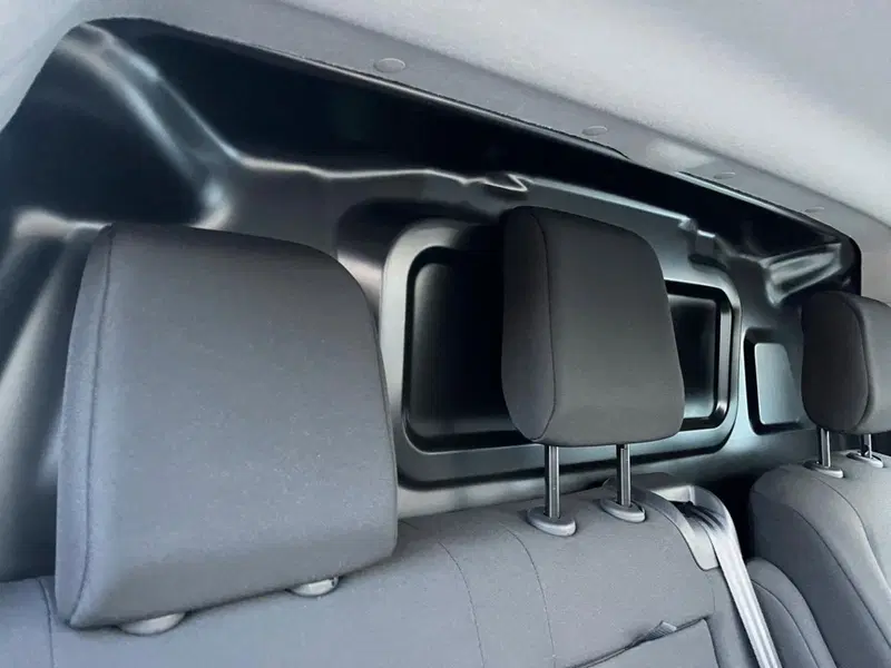 Peugeot e-Expert Furgone nuova a Milano (19)