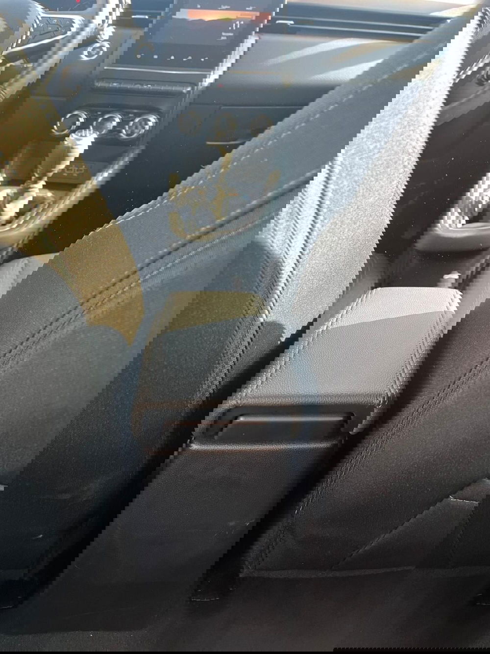 Renault Clio usata a Milano (15)