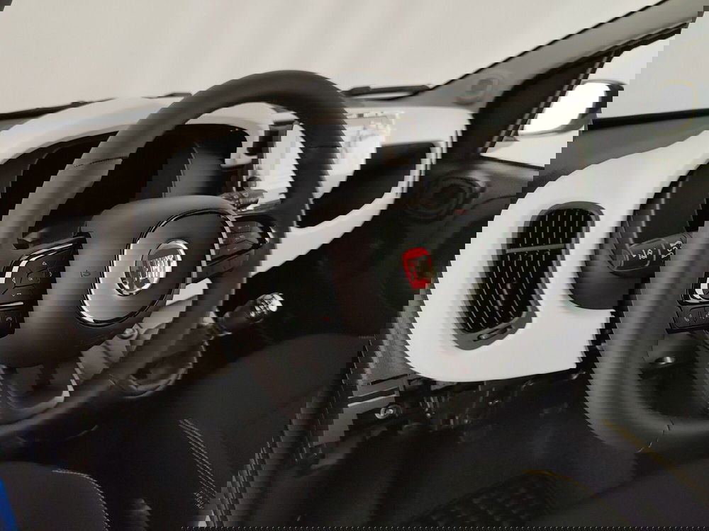 Fiat Panda nuova a Caserta (20)