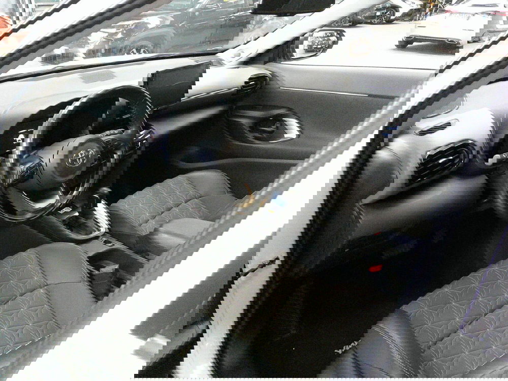 Toyota Yaris Cross usata a Treviso (9)
