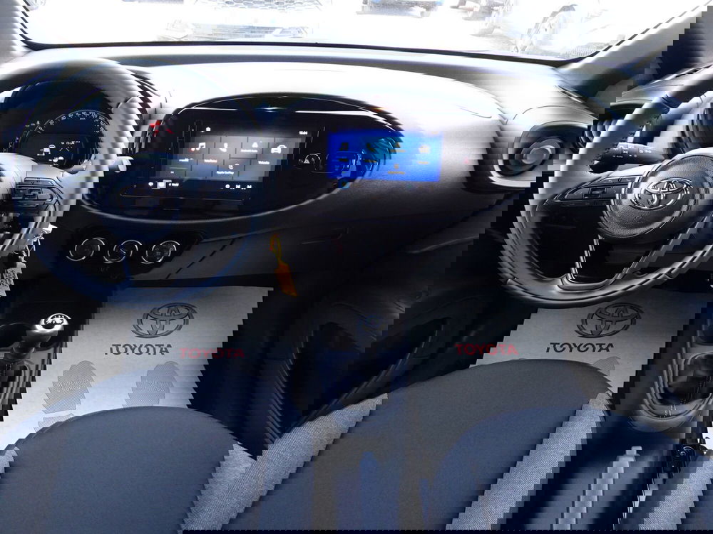 Toyota Aygo X nuova a Treviso (12)
