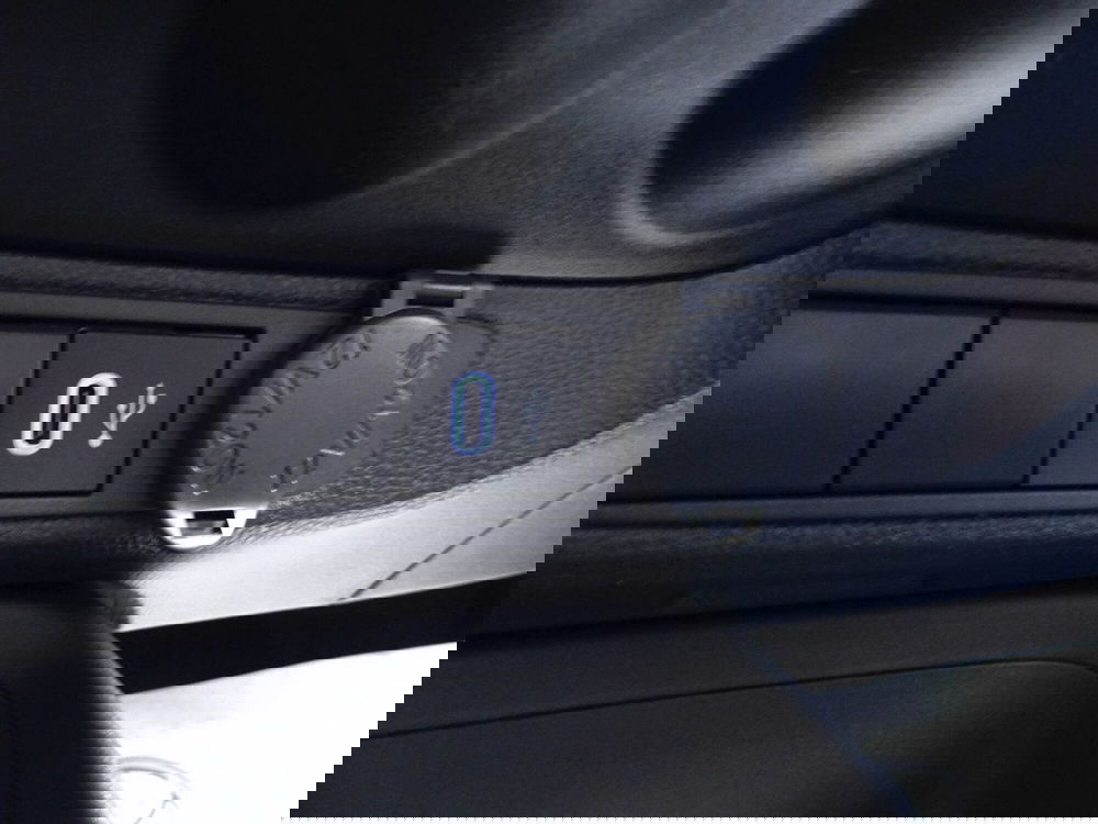 Toyota Aygo X nuova a Treviso (18)