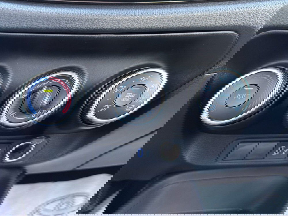 Toyota Aygo X nuova a Siracusa (14)