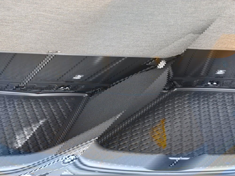 Toyota Aygo X nuova a Siracusa (7)