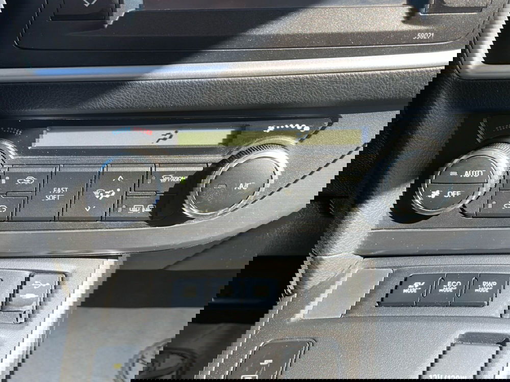 Toyota Auris usata a Ragusa (14)