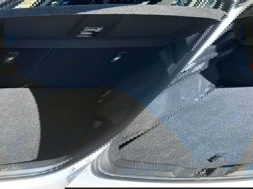 Toyota Auris usata a Ragusa (6)