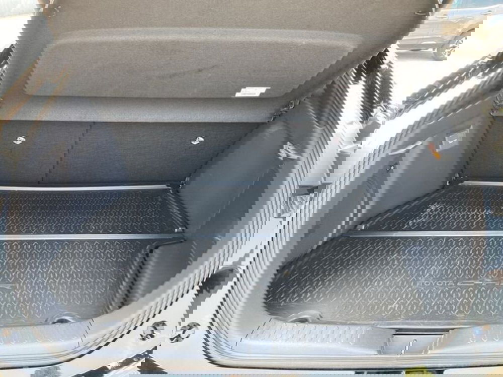 Toyota Toyota C-HR usata a Vicenza (9)