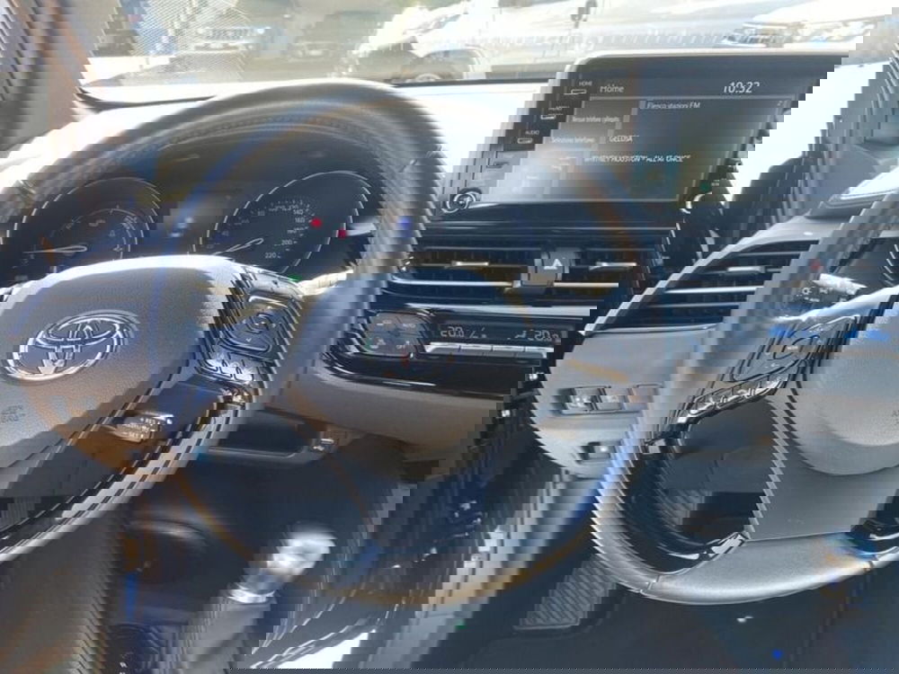 Toyota Toyota C-HR usata a Vicenza (13)