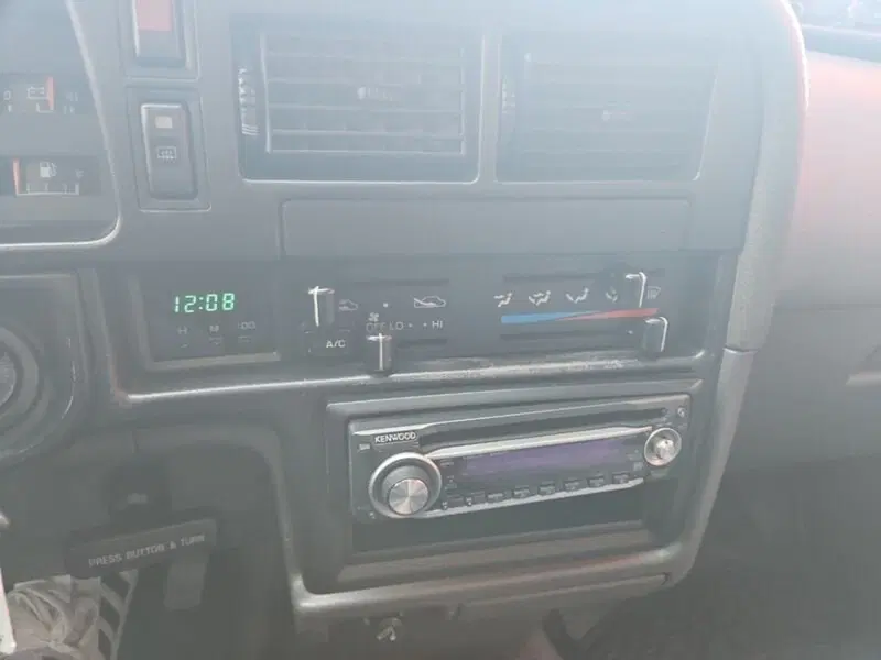 Toyota Hilux Pick-up usata a Vicenza (12)