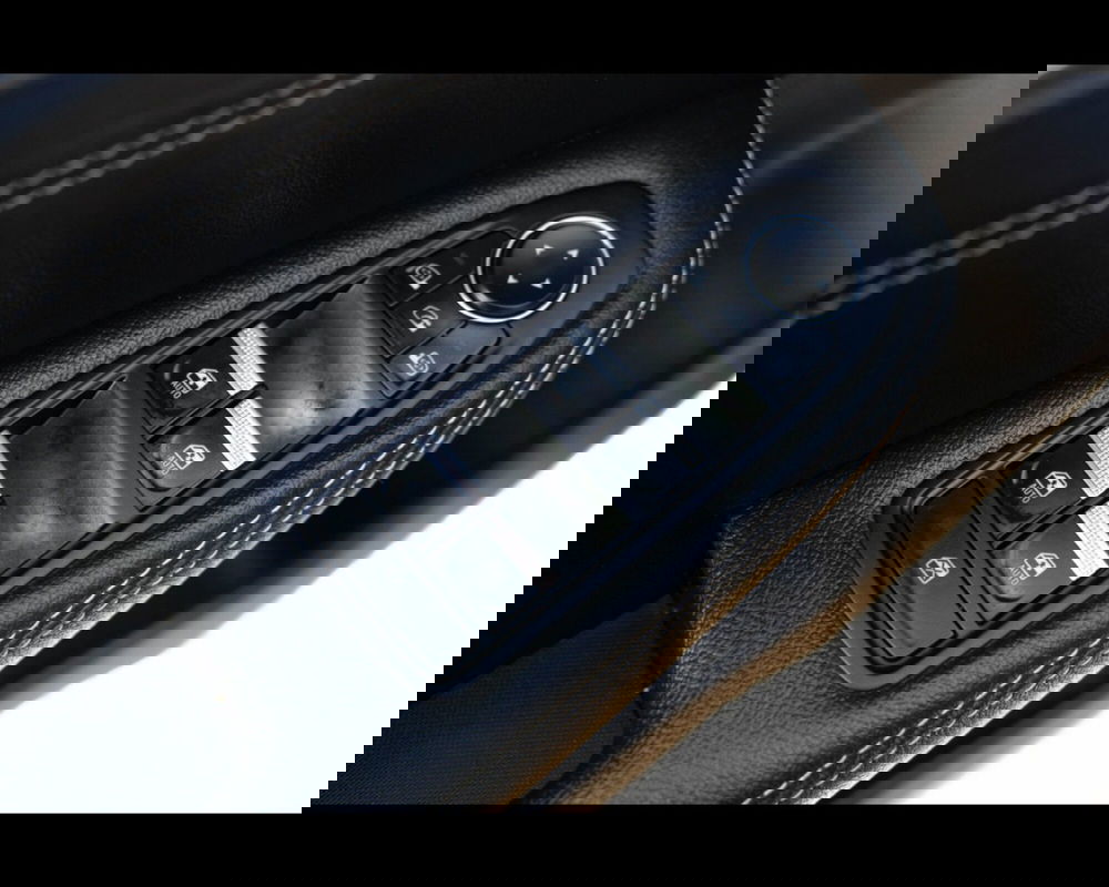 Renault Arkana usata a Treviso (18)