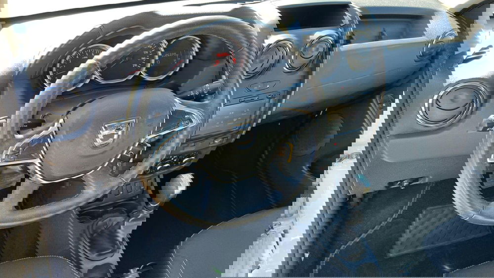 Dacia Duster usata a Viterbo (9)