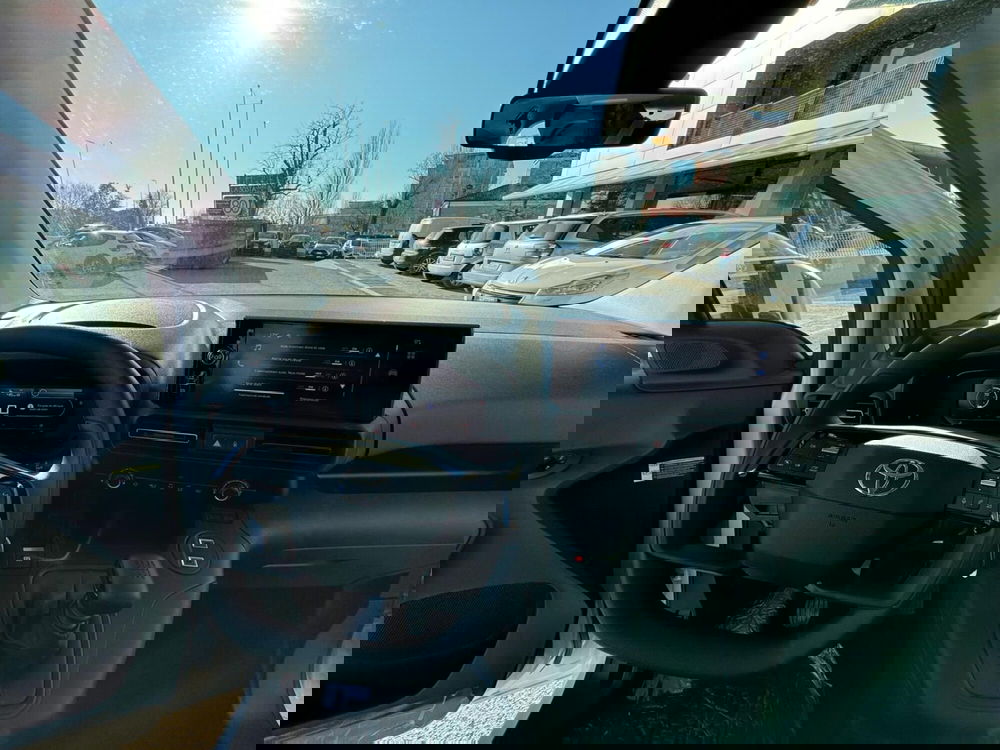 Toyota Proace City Verso nuova a Bologna (9)