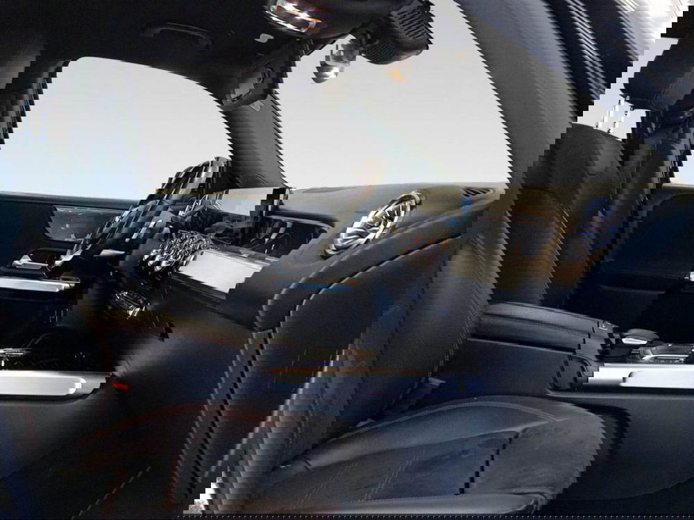 Mercedes-Benz GLB usata a Siena (13)