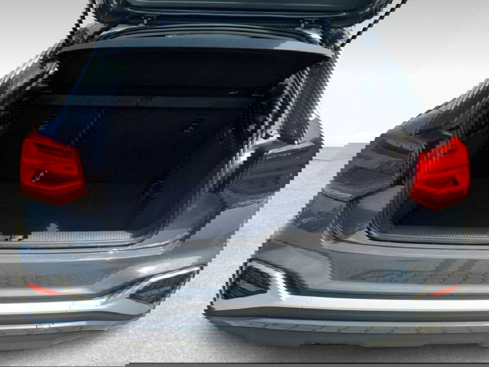 Audi Q2 nuova a Grosseto (14)