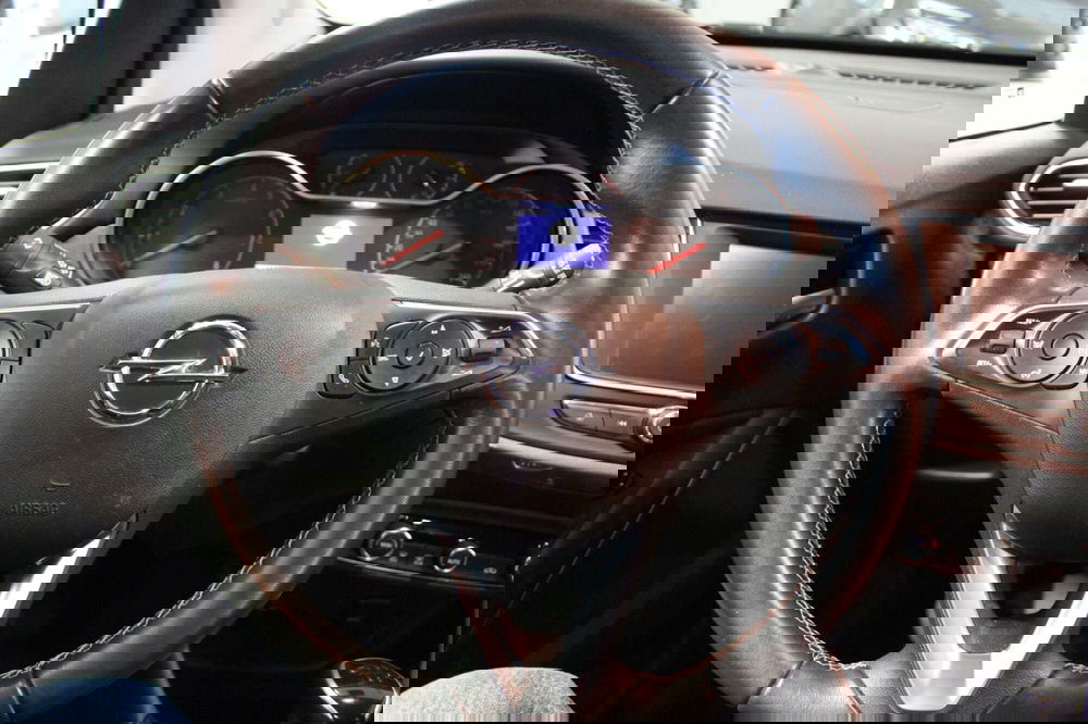 Opel Crossland usata a Cremona (10)