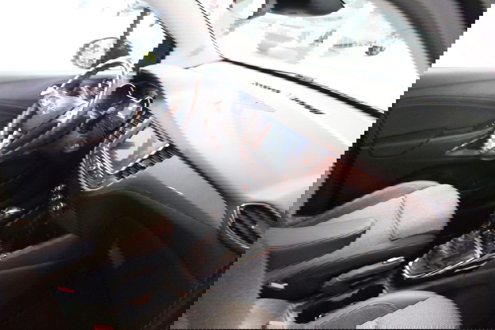 Opel Crossland usata a Cremona (9)