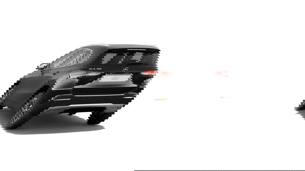 Mercedes-Benz GLA SUV nuova a Milano (3)