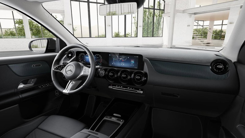 Mercedes-Benz GLA SUV nuova a Milano (5)