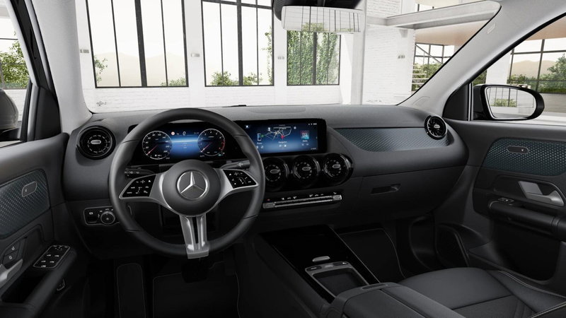 Mercedes-Benz GLA SUV nuova a Milano (8)