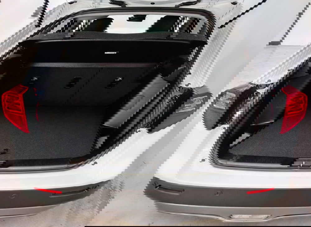 Suzuki Vitara nuova a Rovigo (10)