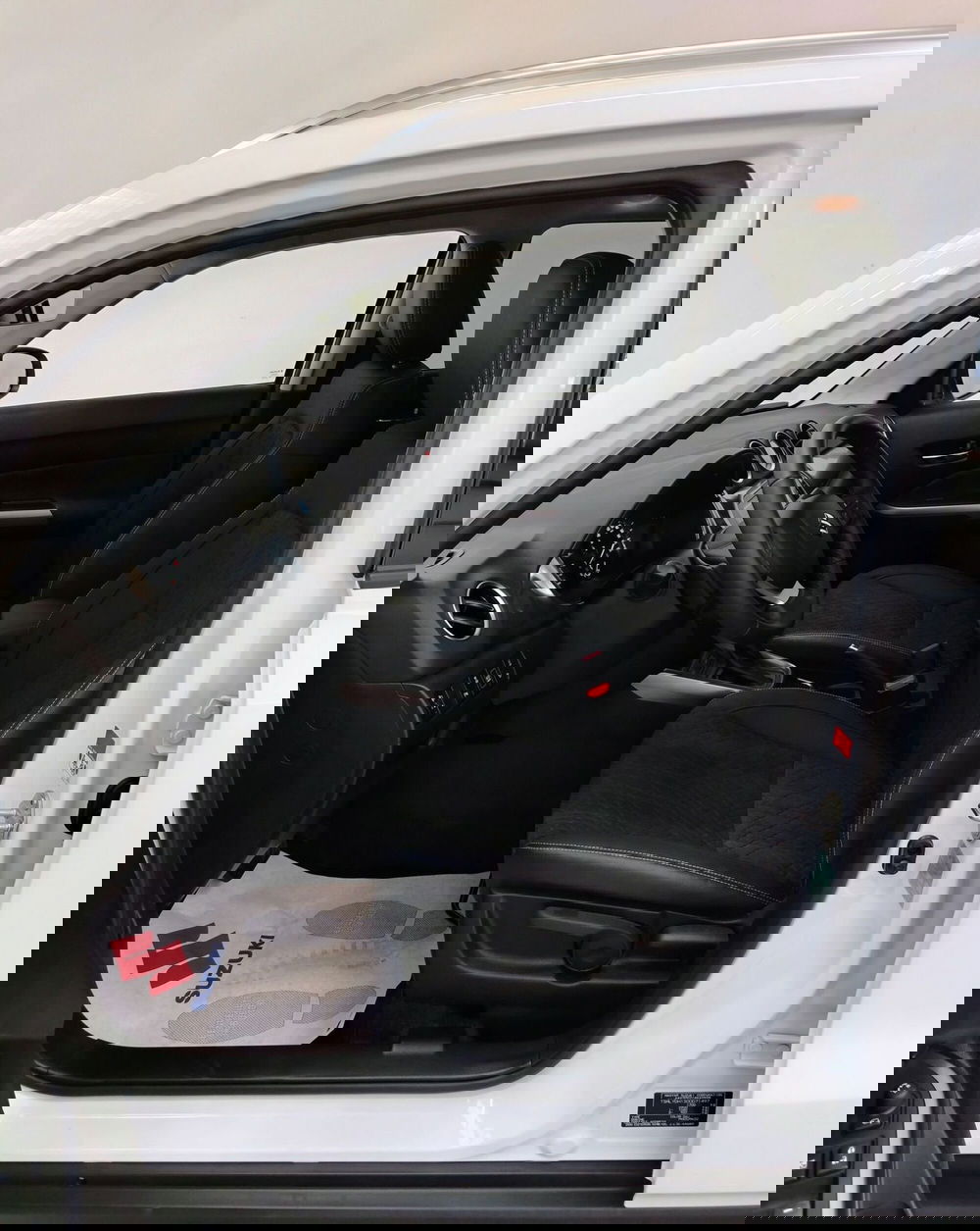 Suzuki Vitara nuova a Rovigo (6)