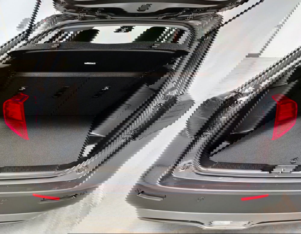 Suzuki Vitara nuova a Rovigo (9)