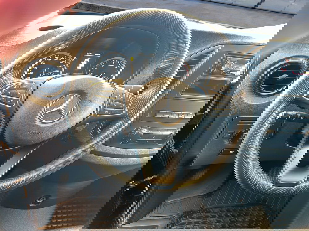 Mercedes-Benz Vito usata a Cosenza (10)