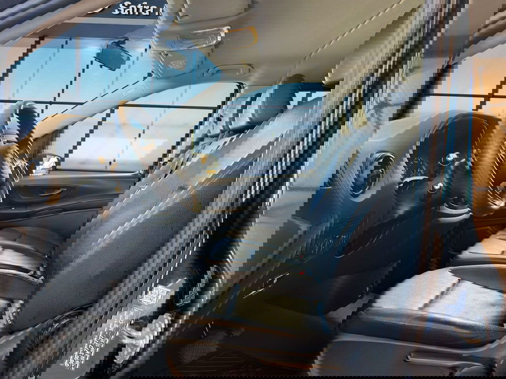 Mercedes-Benz Vito usata a Cosenza (9)