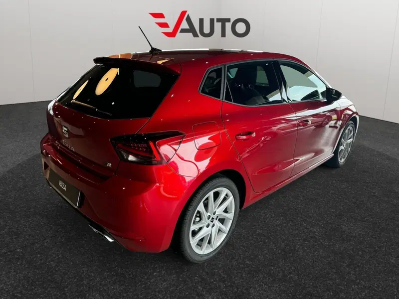 SEAT Ibiza nuova a Novara (6)