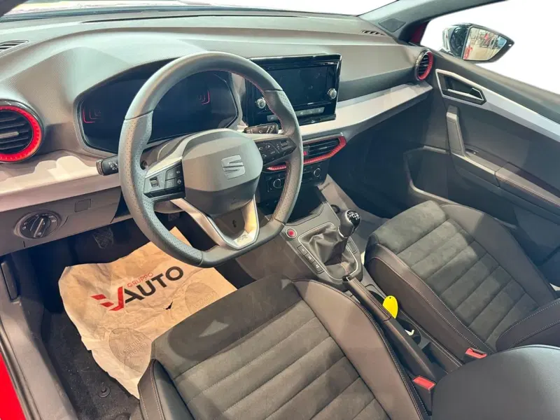 SEAT Ibiza nuova a Novara (9)