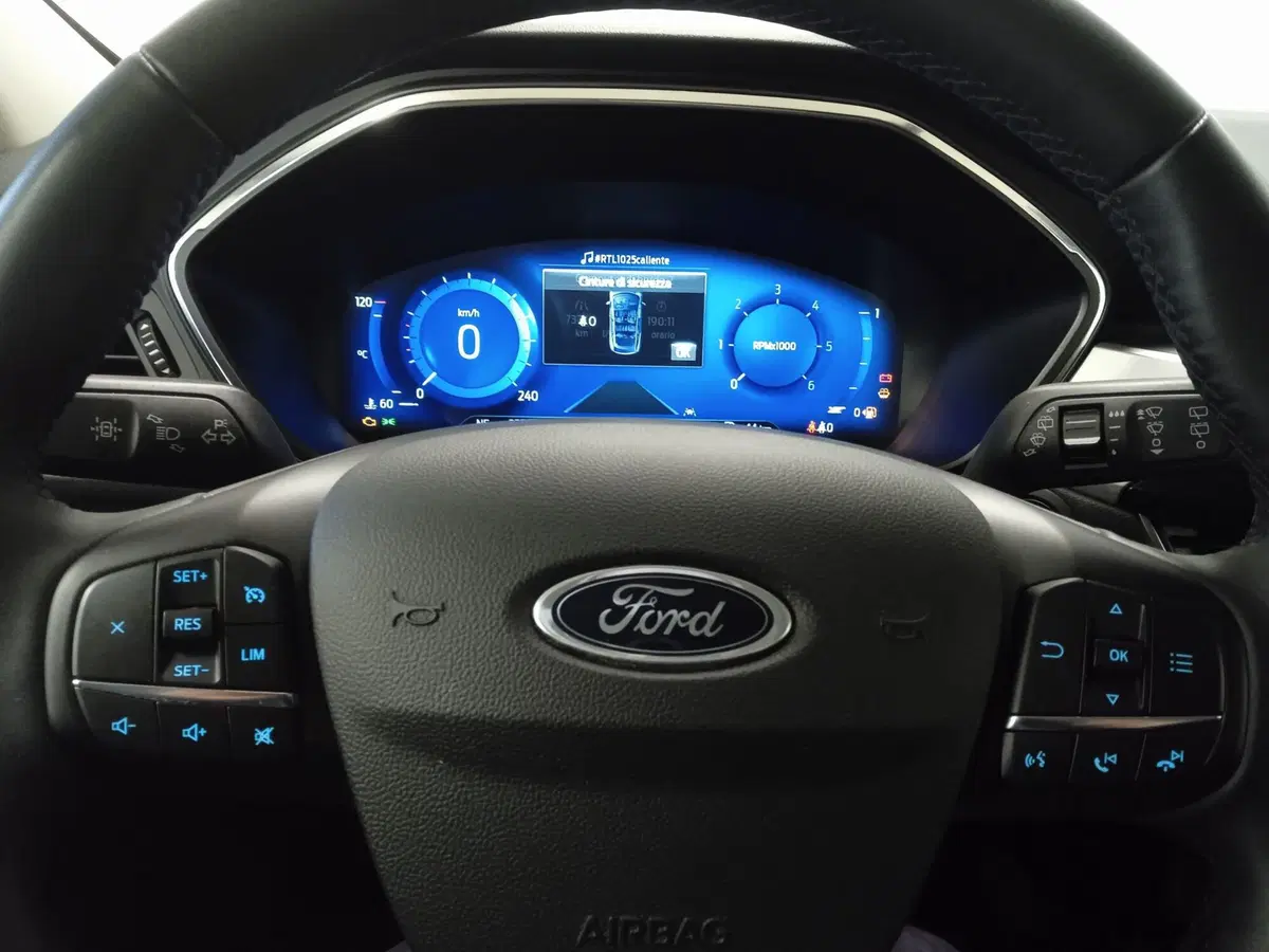 Ford Kuga usata a Torino (14)