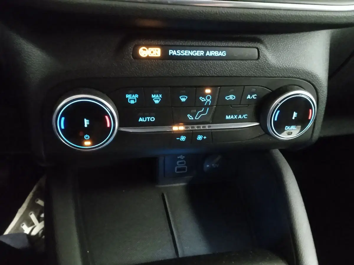 Ford Kuga usata a Torino (19)